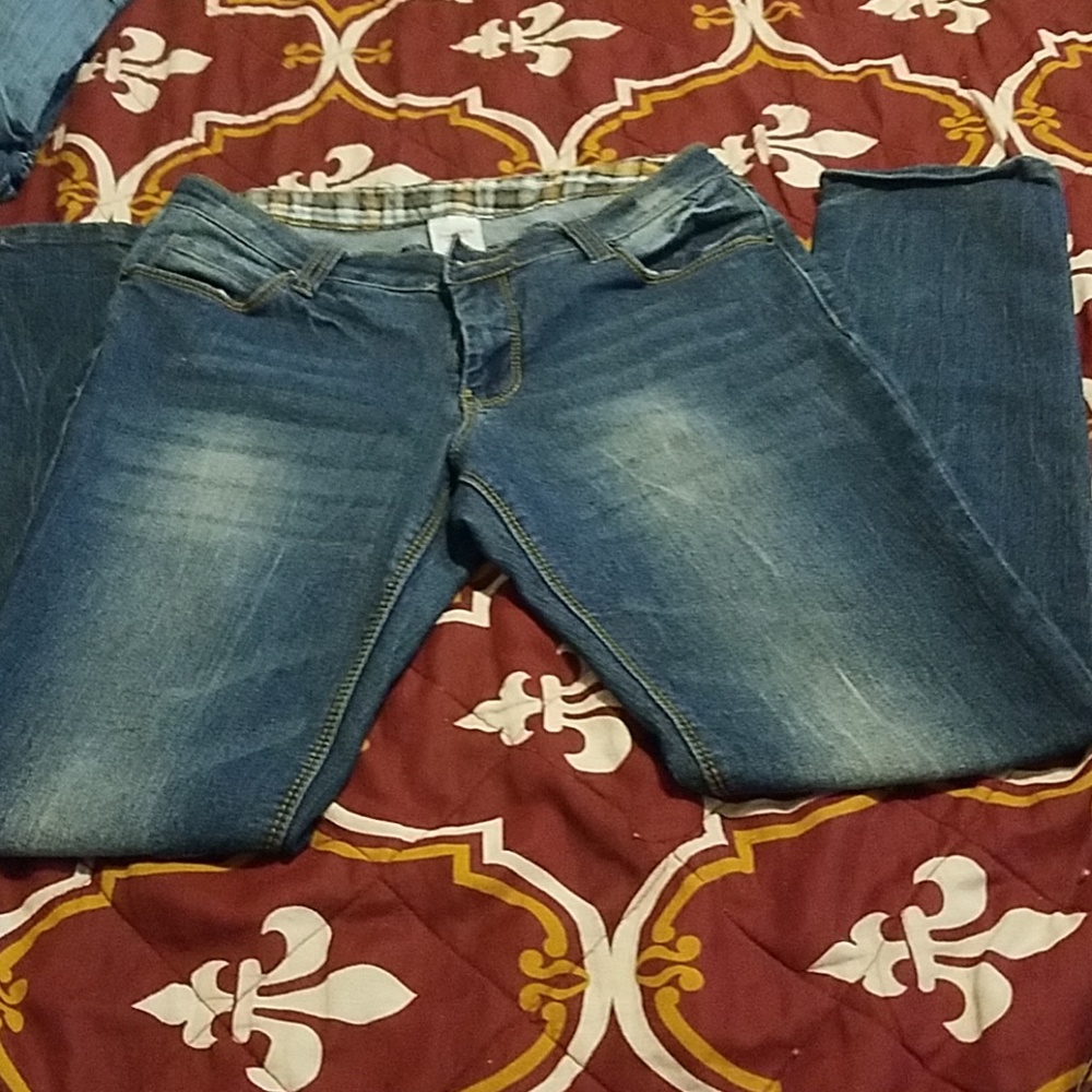 Woman's jeans